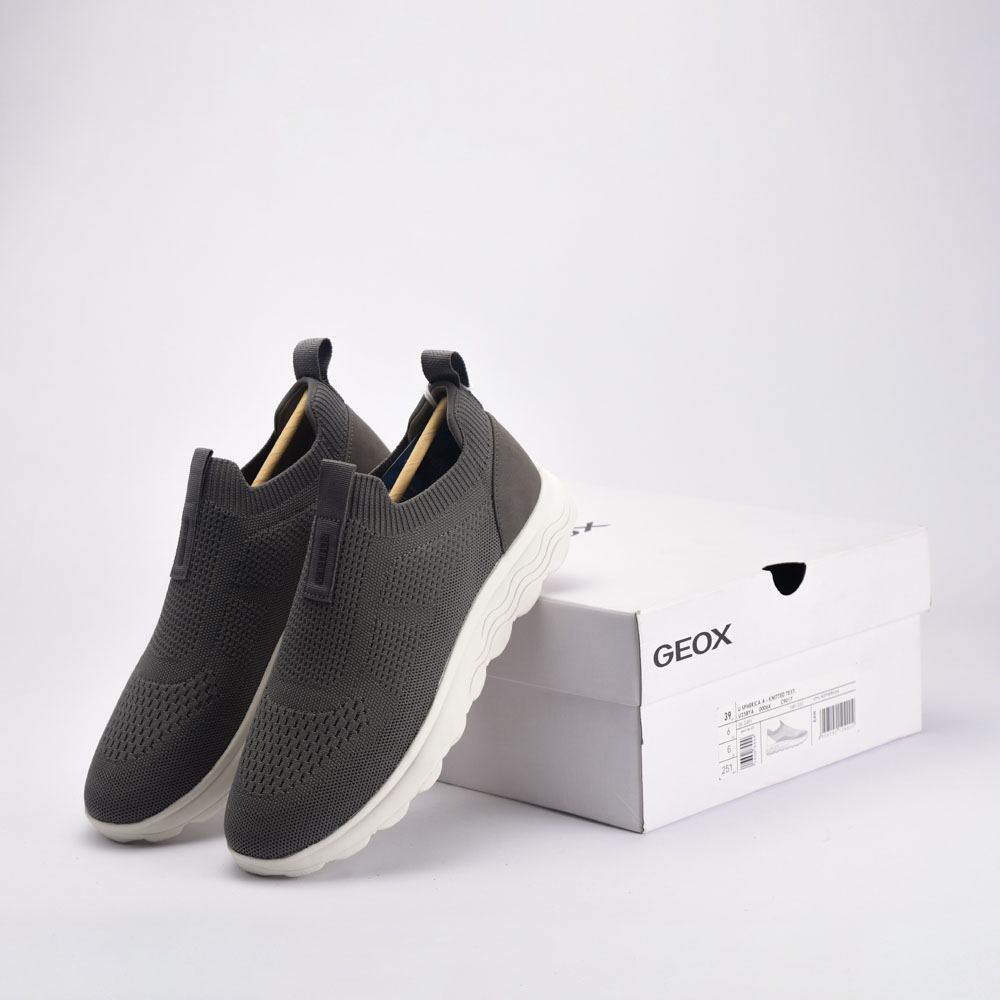 U SPHERICA A – KNITTED