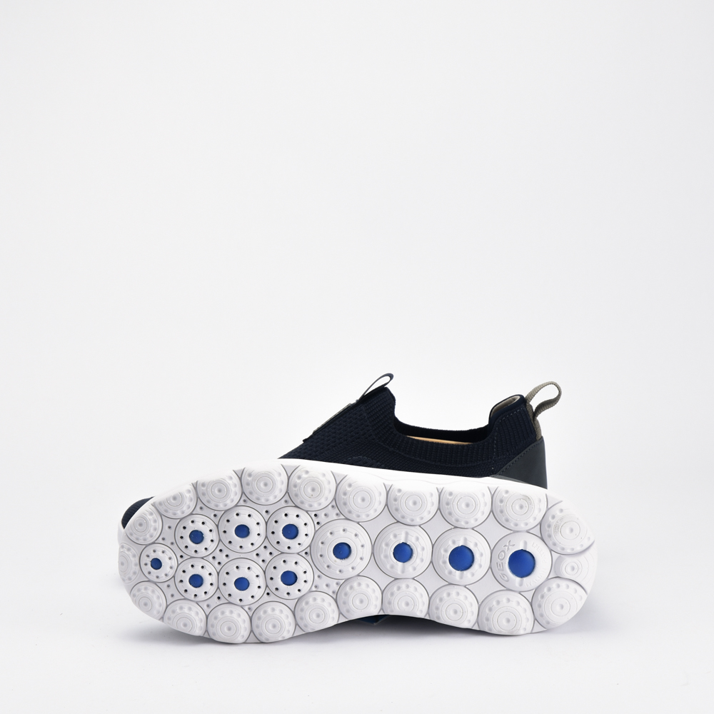 U SPHERICA A – KNITTED