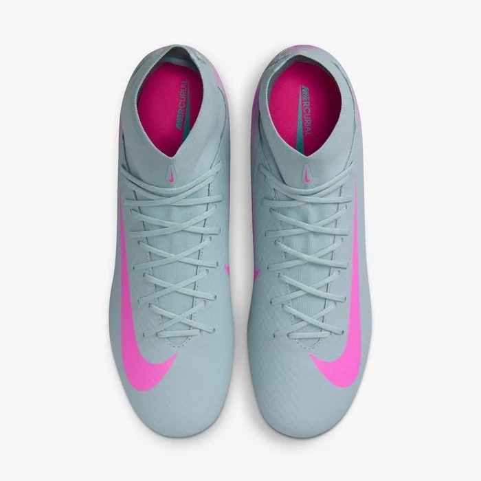 Mercurial Superfly 10