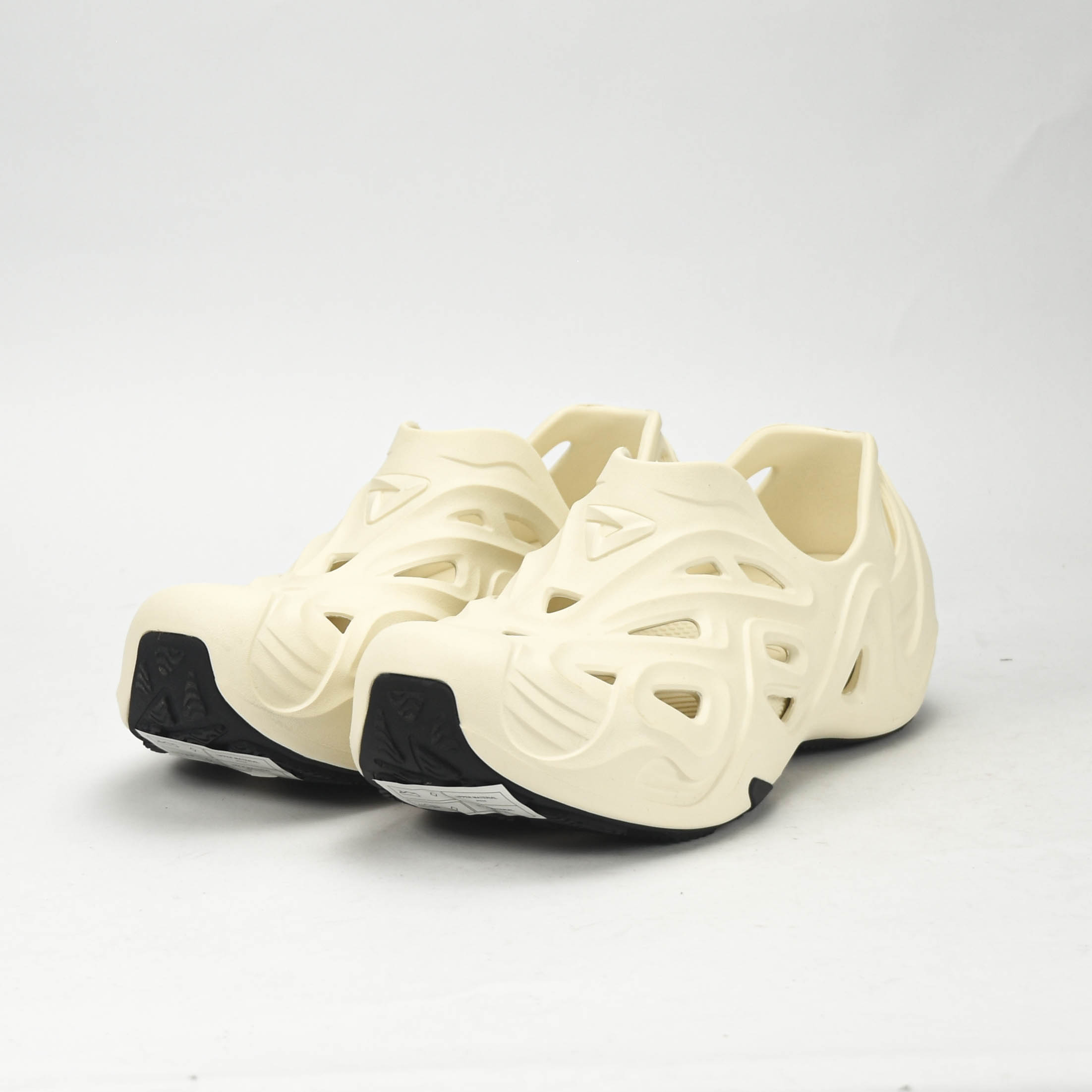 Taichi Sandals