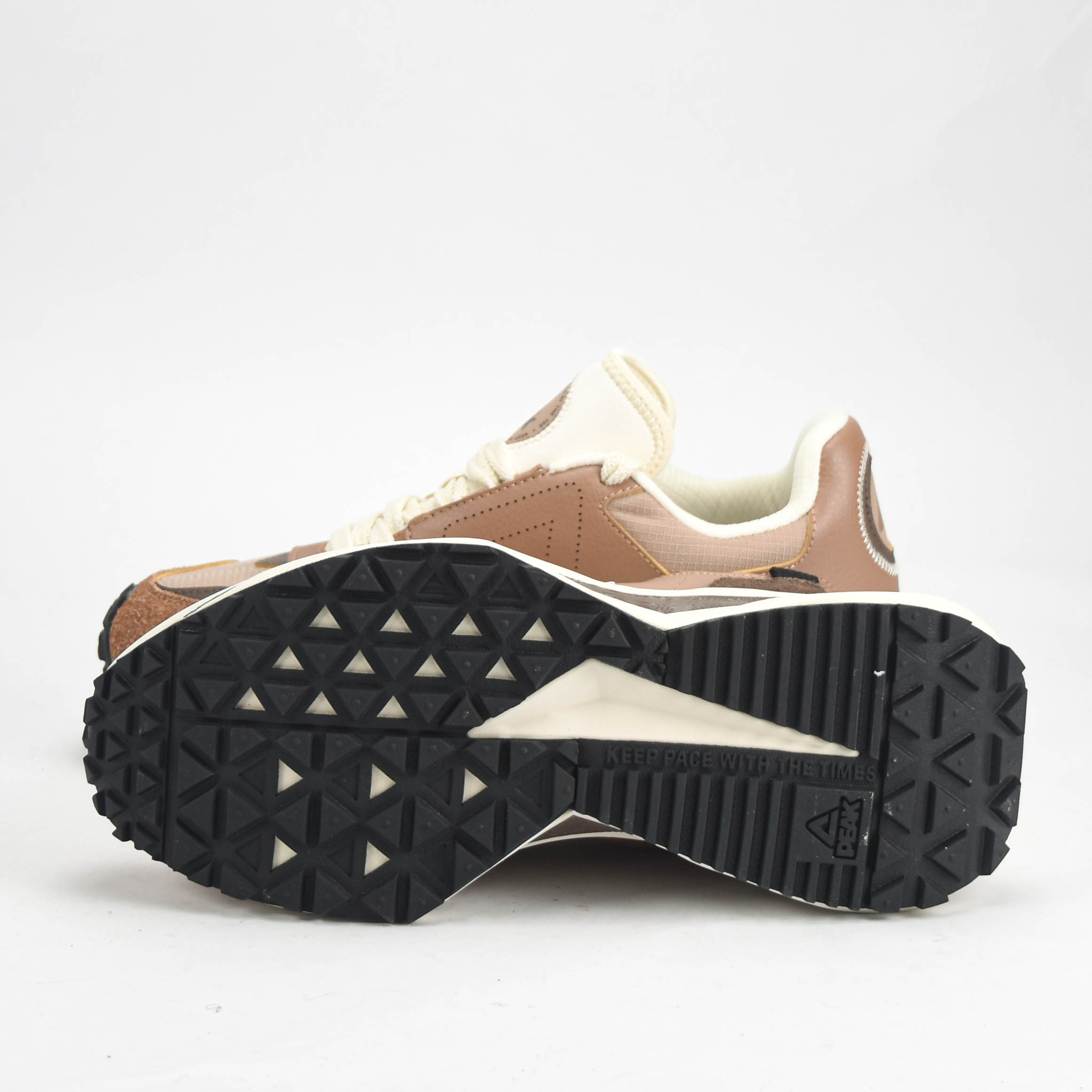 Taichi Retro Casual M