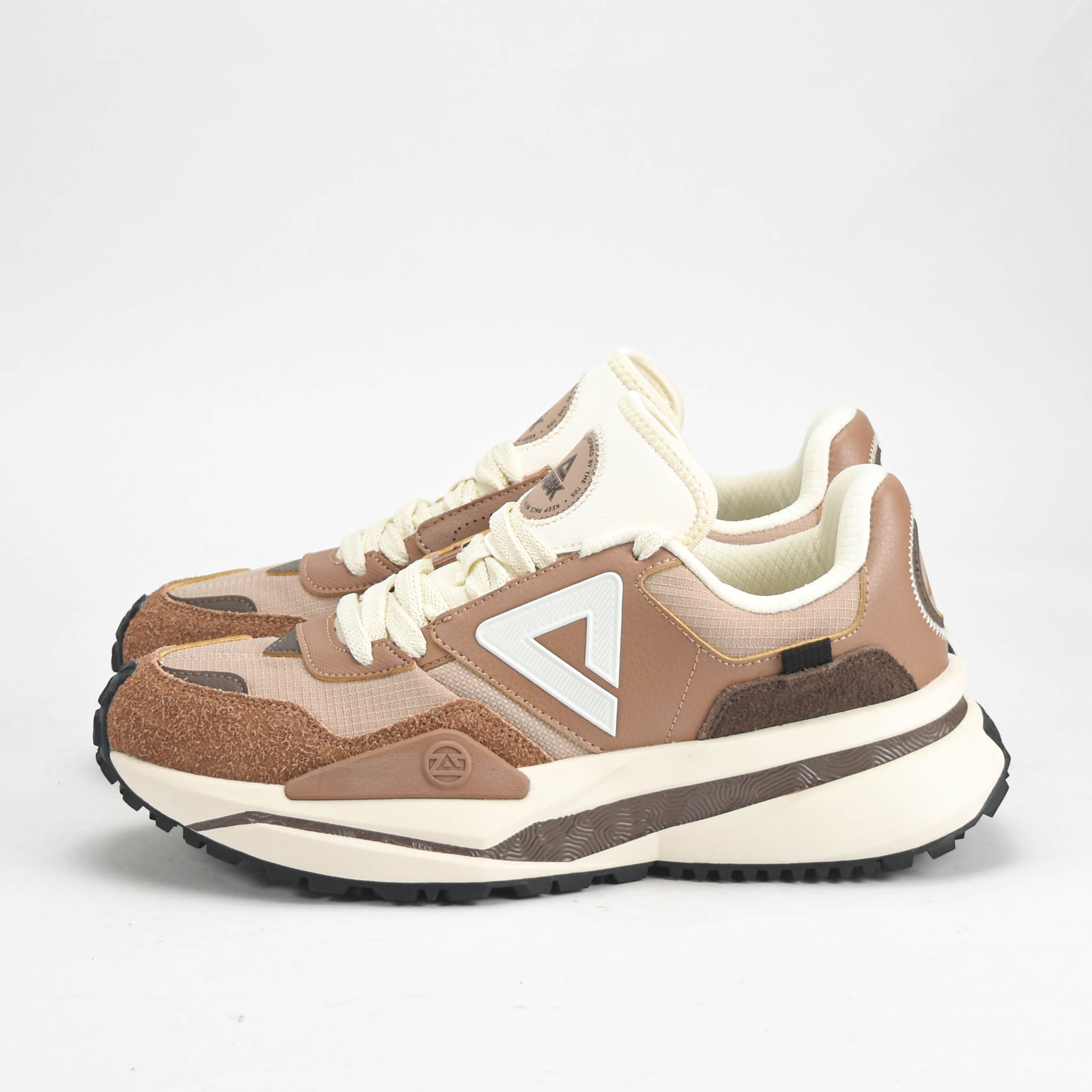 Taichi Retro Casual M