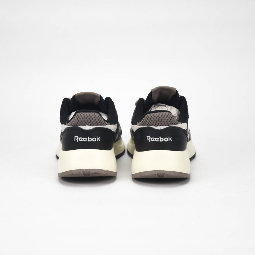 Classic Leather 2400