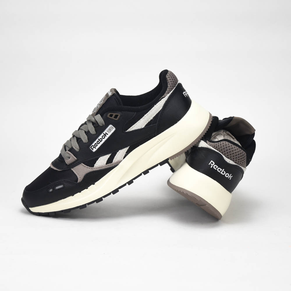 Classic Leather 2400