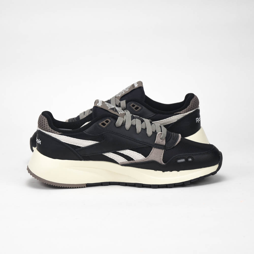 Classic Leather 2400