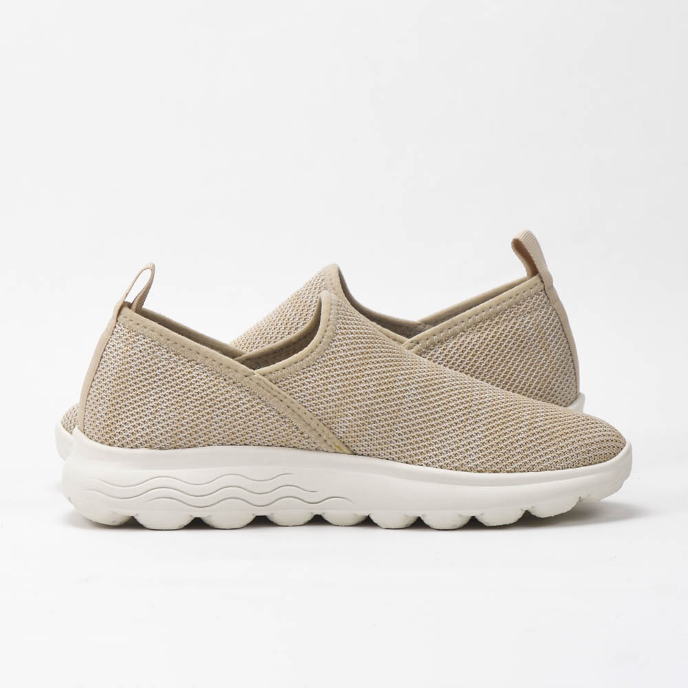 Spherica Slip-On
