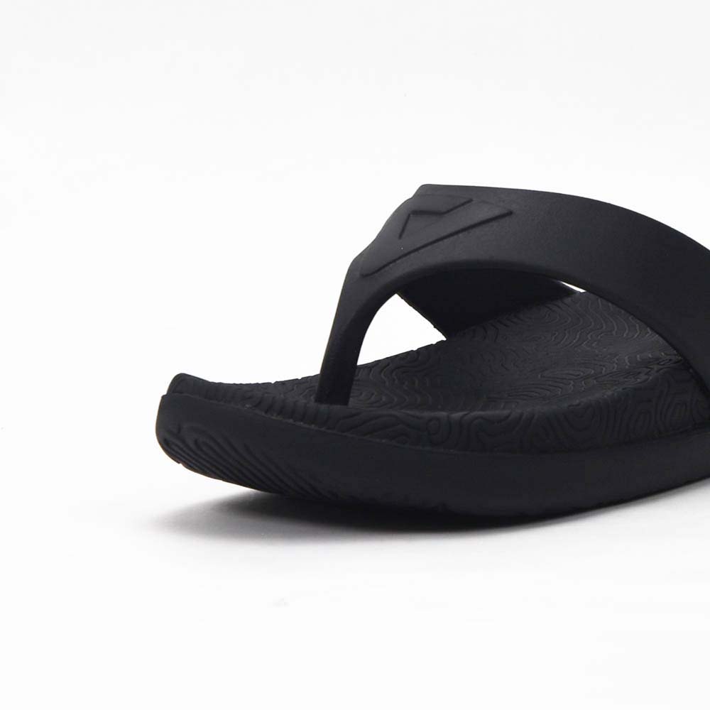 Taichi Flip Flops