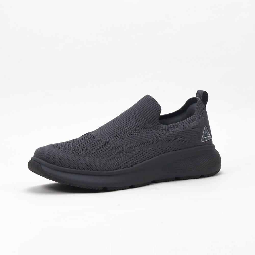Taichi Slip On