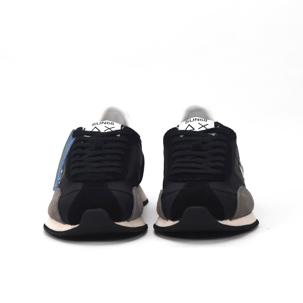 EASY RUNNER