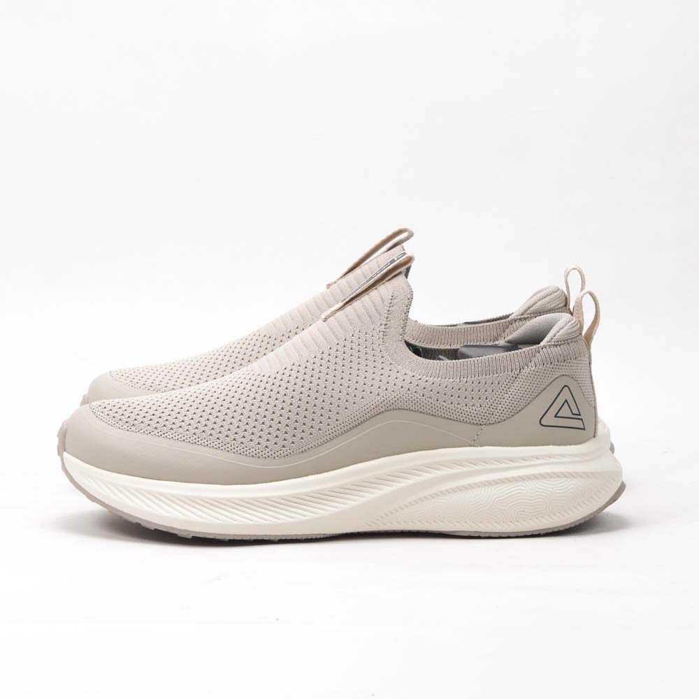 Taichi Casual Slip-On