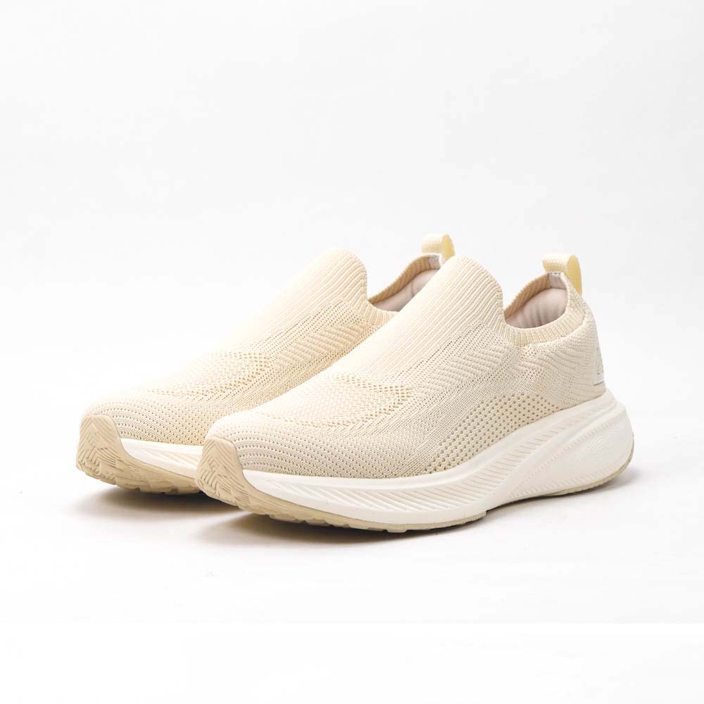 Taichi Casual Slip-On W