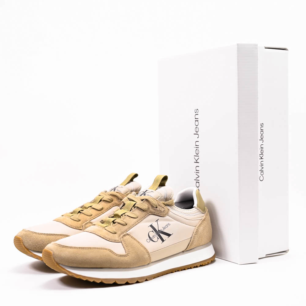 Retro Runner Laceup Refl