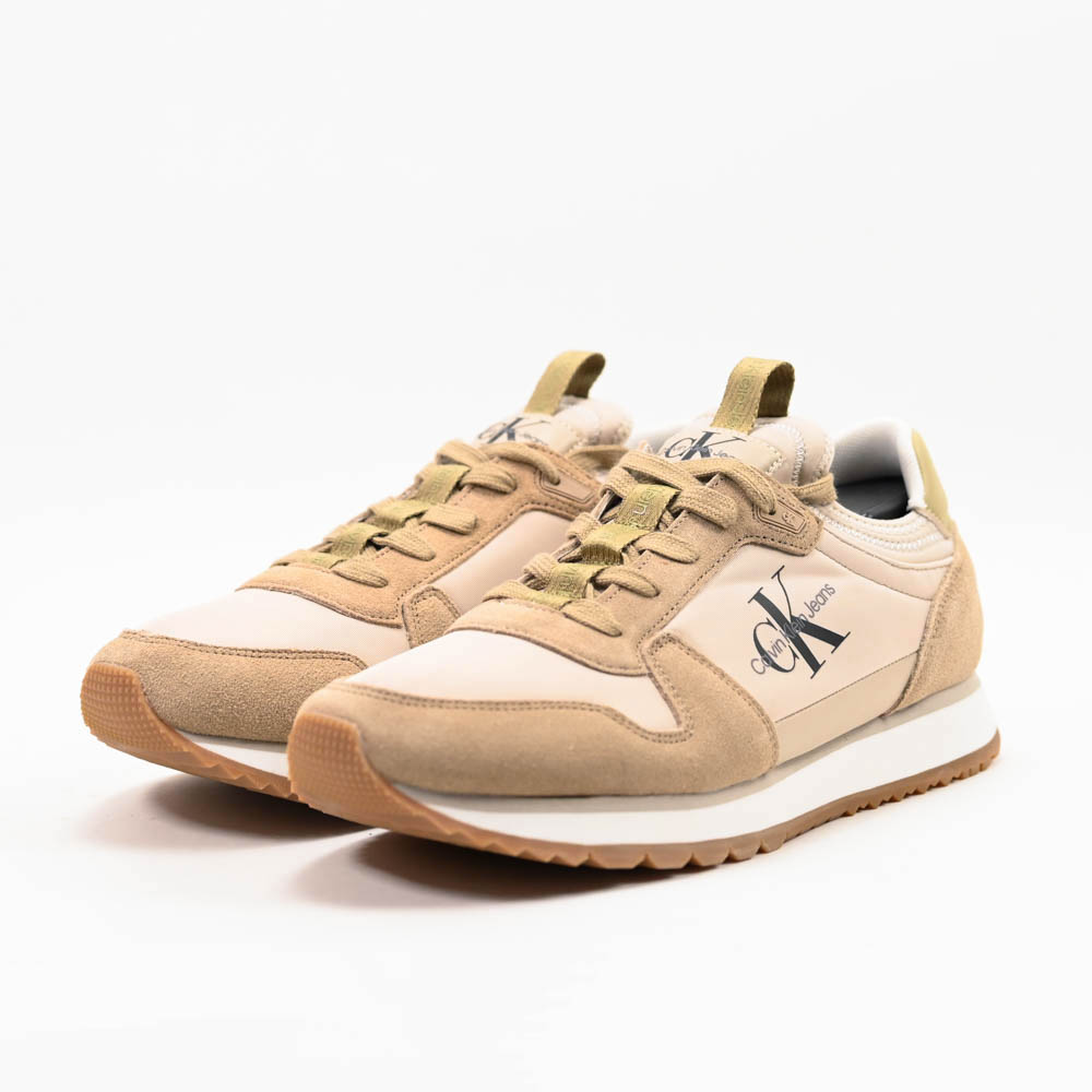Retro Runner Laceup Refl