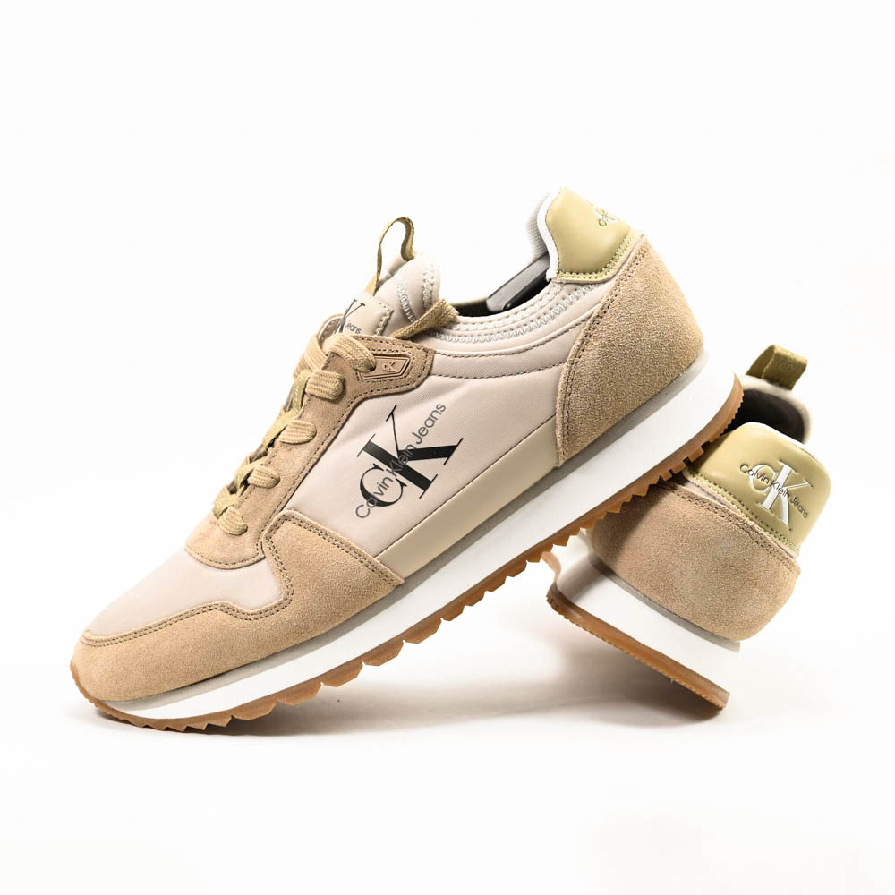 Retro Runner Laceup Refl