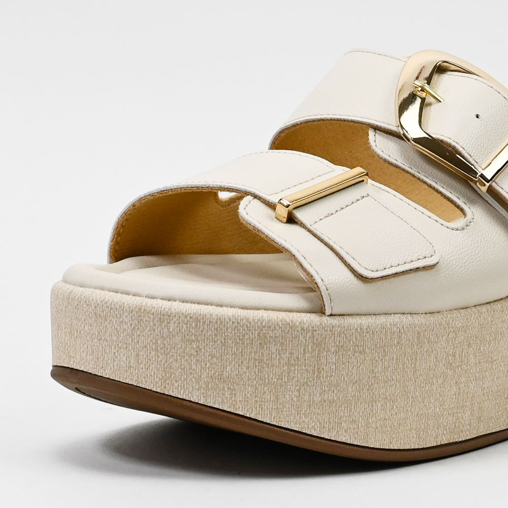 Leia Wide Fit Anabela