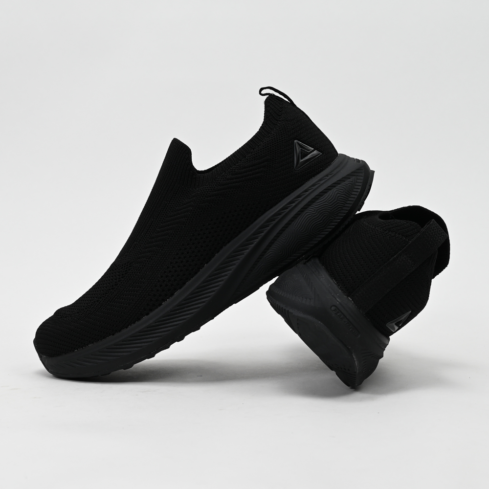 Taichi Casual Slip-On W