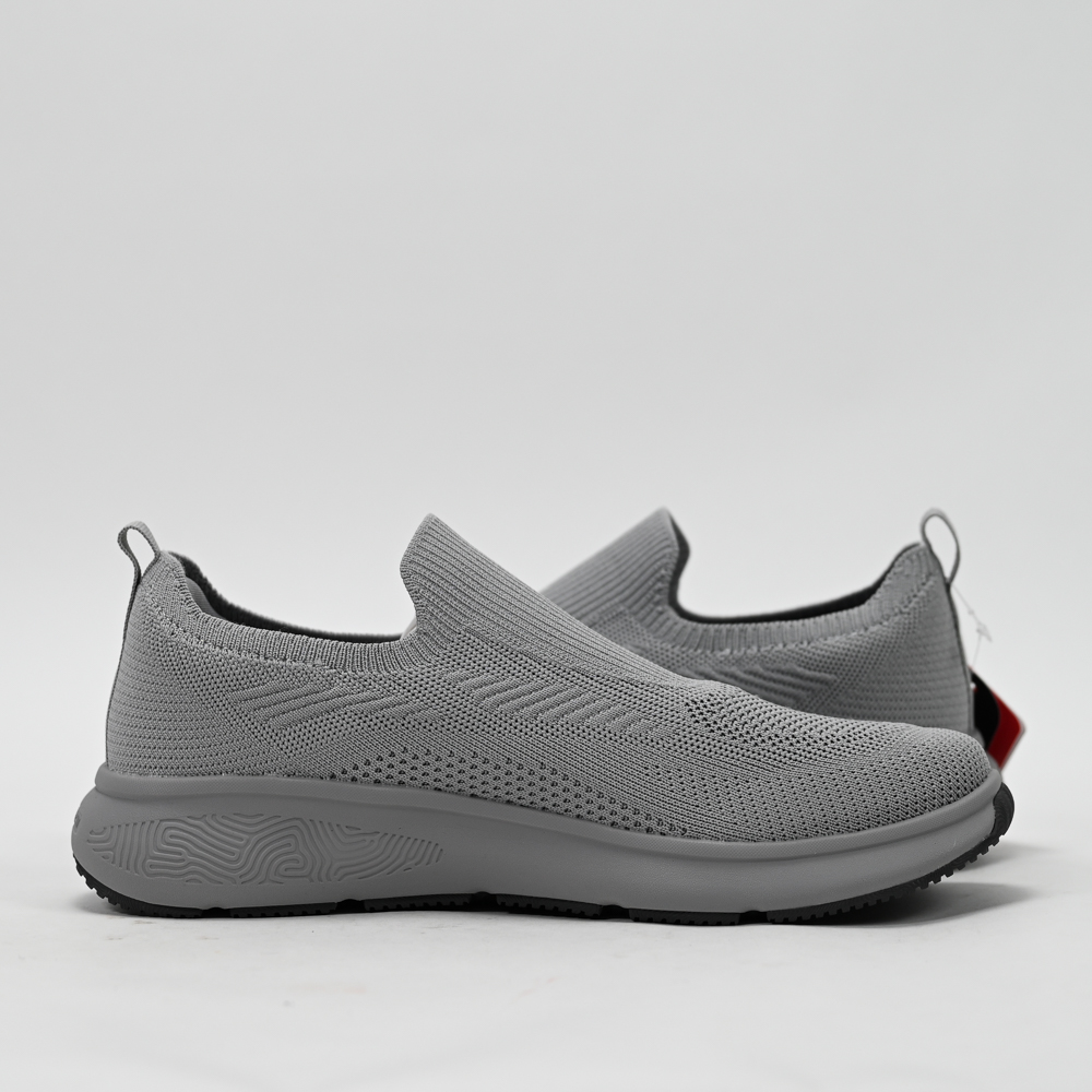 Taichi Slip On