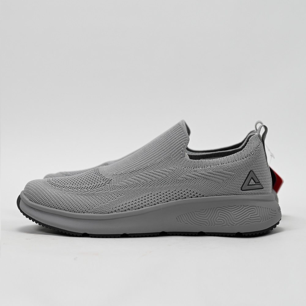 Taichi Slip On