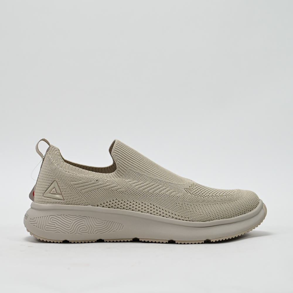 Taichi Slip On