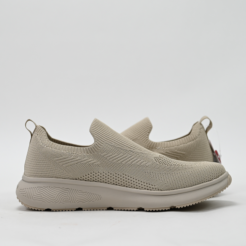 Taichi Slip On